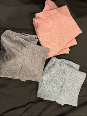 3-Pack Seamless Knit Tops in Rose, Heather Gray, and Dusty Blue